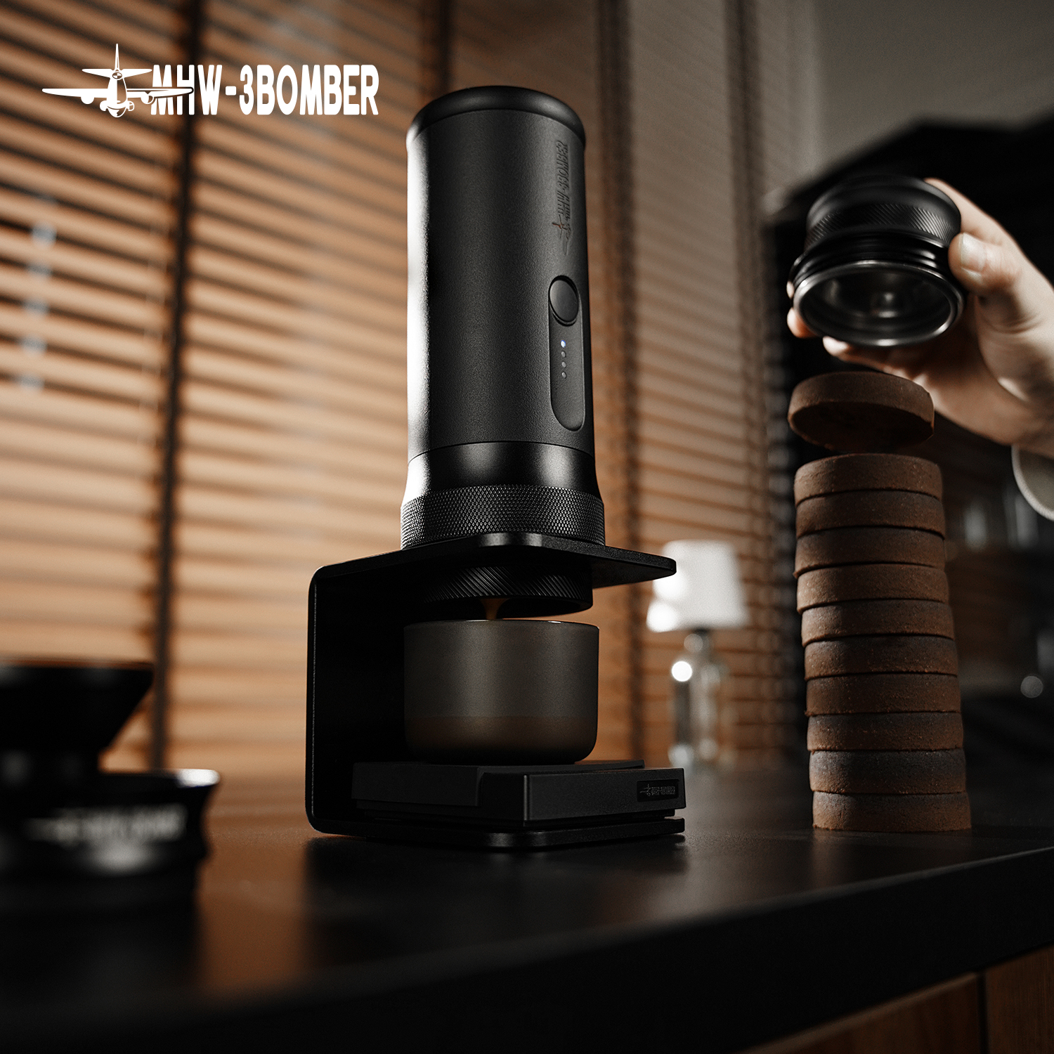 MHW-3BOMBER X-press58 Espresso - Outdoor Camping Kit บทวิจารณ์และราคา